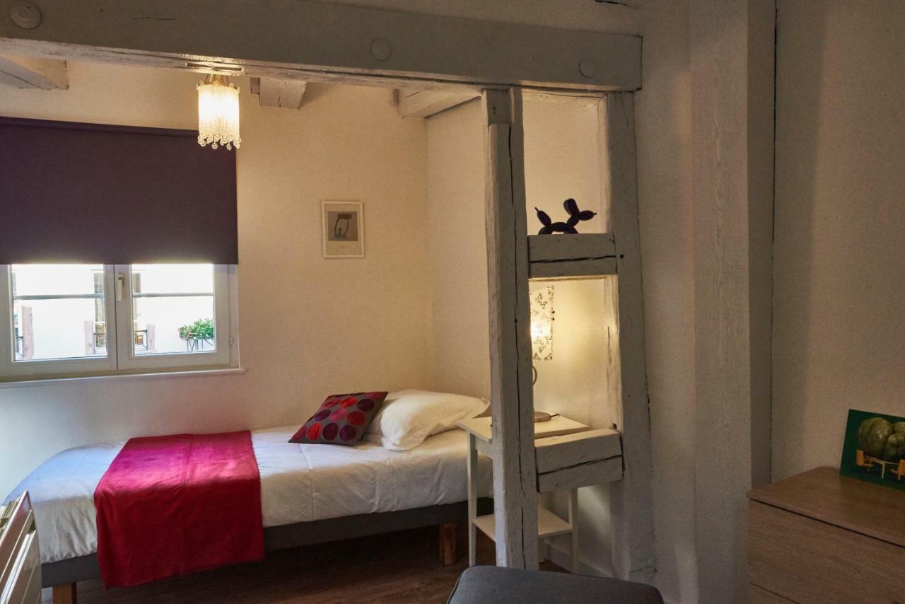 Les Appartements Saint-Martin Colmar Exteriör bild